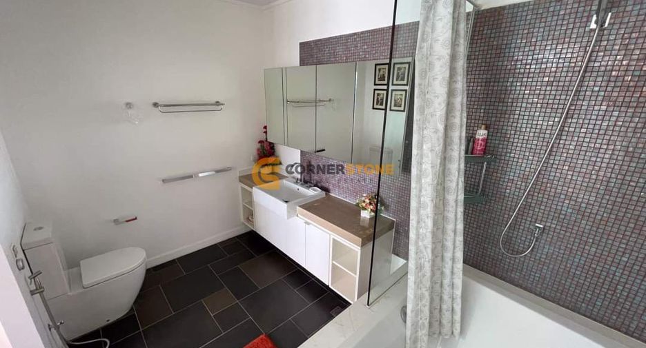 Condo en alquiler de 2 habitaciones en Bang Lamung, Chonburi