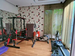出售 5 卧室 独立屋 在 Taling Chan, 曼谷