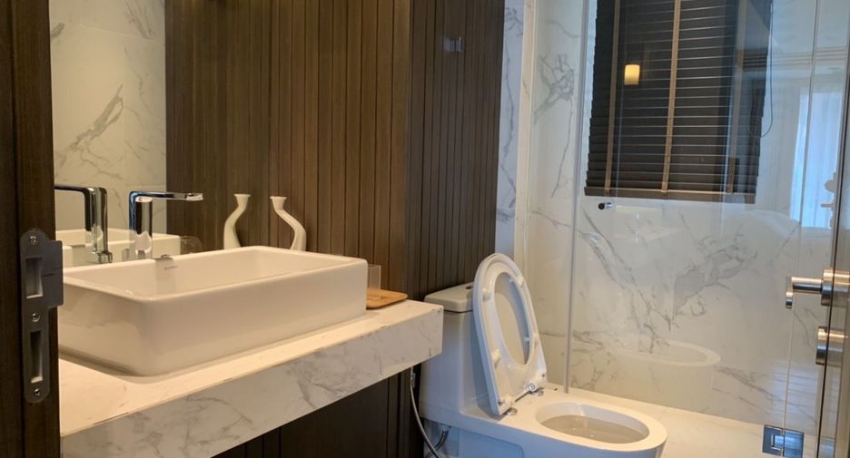 Wohnung zur Miete mit 3 Zimmer in Khlong Toei, Bangkok