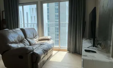 For rent 2 ベッドルーム condo in Huai Khwang, Bangkok