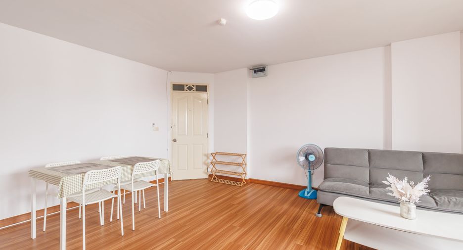 For sale 2 bedrooms condo in Mueang Phuket, Phuket