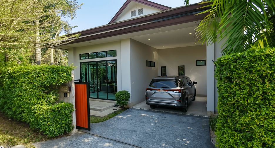For sale and for rent 3 bedrooms villa in Thalang, Phuket