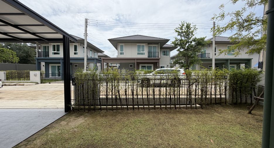 For rent 4 bedrooms house in Mueang Phuket, Phuket