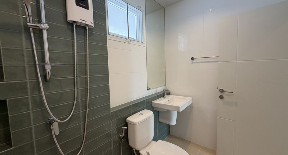For rent 4 bedrooms house in Mueang Phuket, Phuket