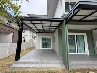 For rent 4 bedrooms house in Mueang Phuket, Phuket