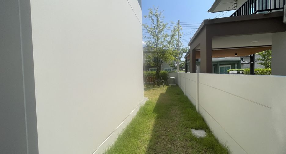 Casa en alquiler de 4 habitaciones en Mueang Phuket, Phuket