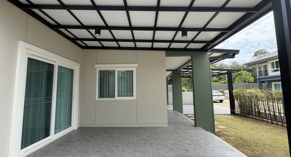 For rent 4 bedrooms house in Mueang Phuket, Phuket