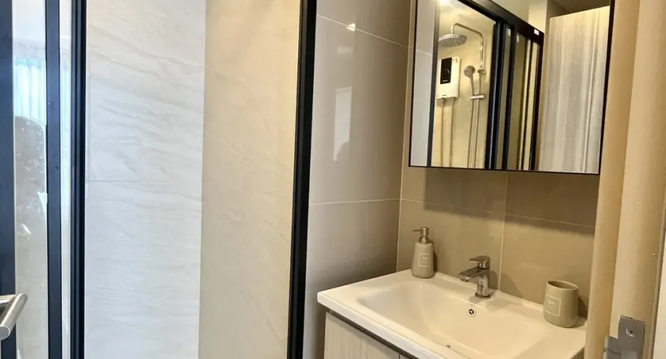 À louer 1 chambre condo à Mueang Phuket, Phuket