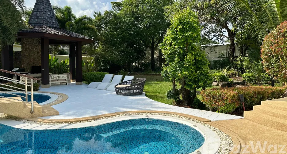 Villa zum Kauf und zur Miete mit 4 Zimmer in Thalang, Phuket