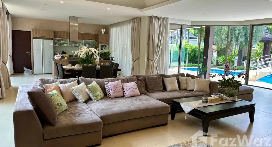Villa zum Kauf und zur Miete mit 4 Zimmer in Thalang, Phuket
