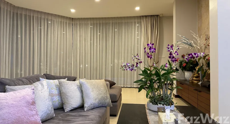 Villa zum Kauf und zur Miete mit 4 Zimmer in Thalang, Phuket
