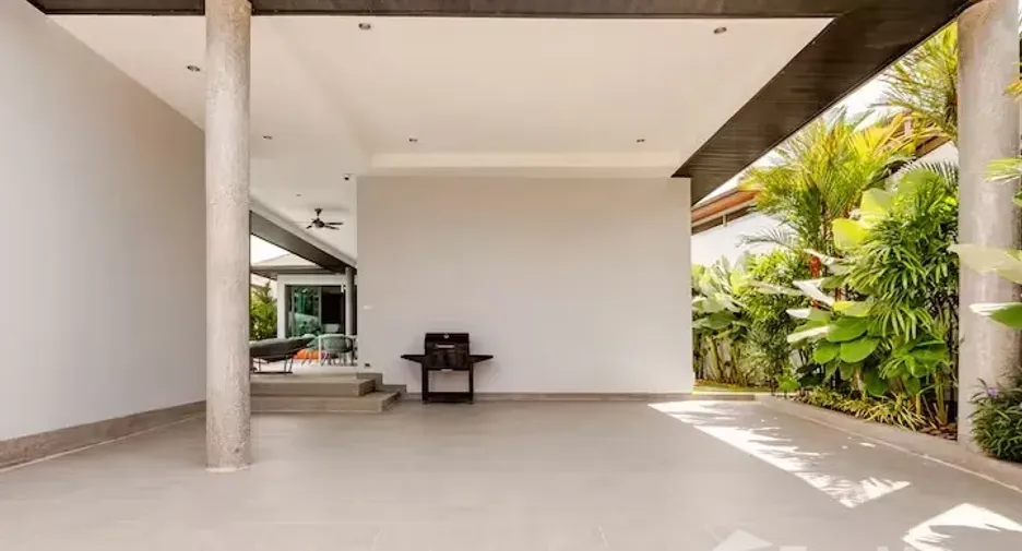For rent 3 bedrooms villa in Thalang, Phuket