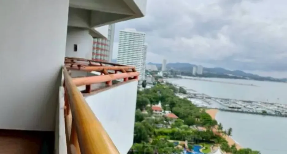 À louer studio condo à Sattahip, Chonburi