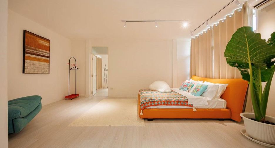 Villa zur Miete mit 7 Zimmer in Watthana, Bangkok