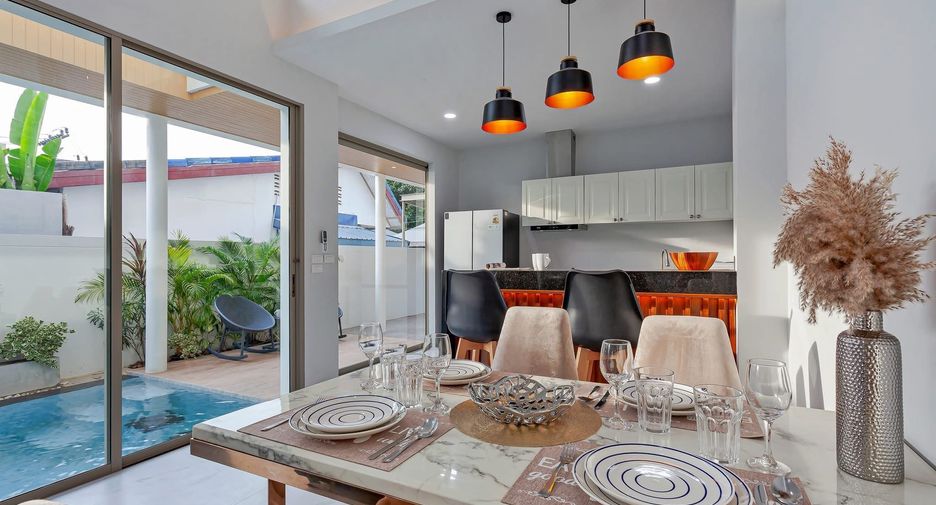 For rent 3 bedrooms villa in Mueang Phuket, Phuket