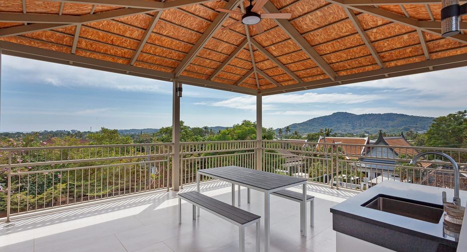 For rent 3 bedrooms villa in Mueang Phuket, Phuket