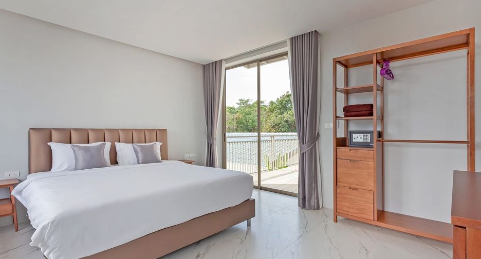 For rent 3 bedrooms villa in Mueang Phuket, Phuket