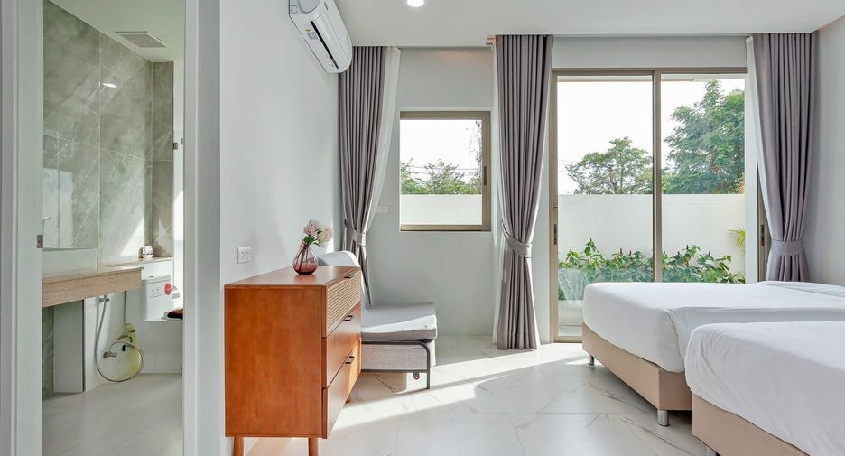 For rent 3 bedrooms villa in Mueang Phuket, Phuket