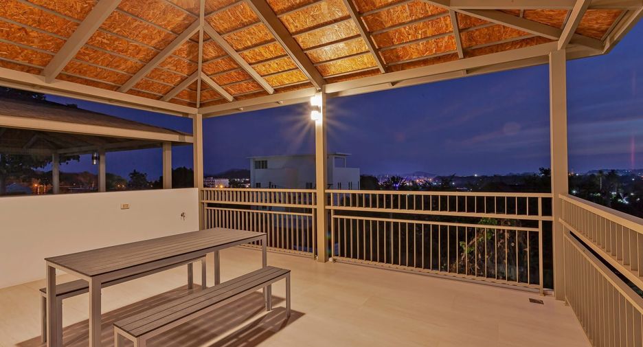For rent 3 bedrooms villa in Mueang Phuket, Phuket