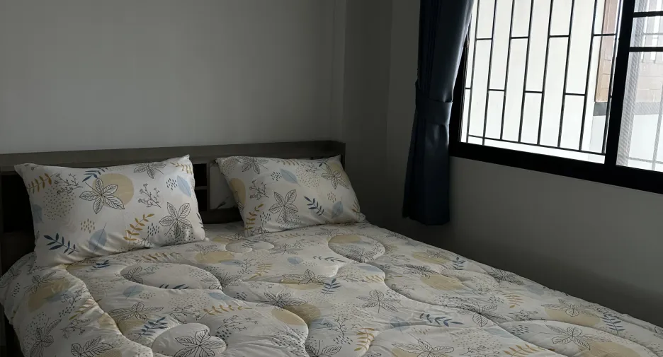 Reihenhaus zur Miete mit 2 Zimmer in Bang Lamung, Chonburi