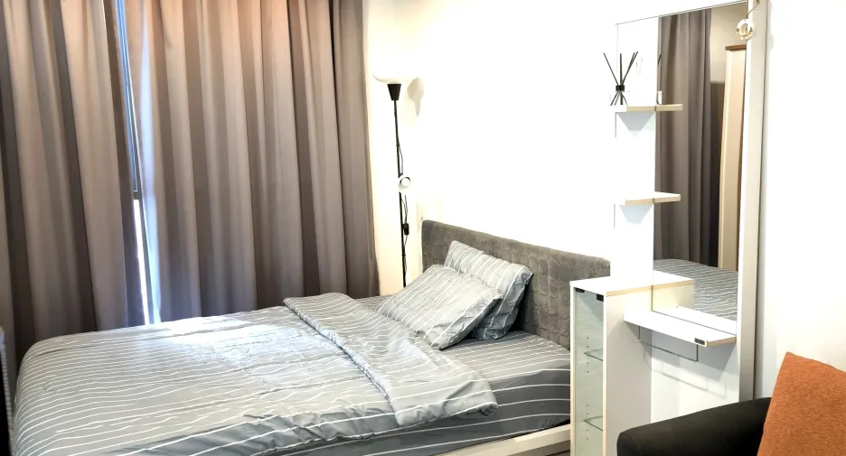 For rent スタジオ condo in Phra Khanong, Bangkok