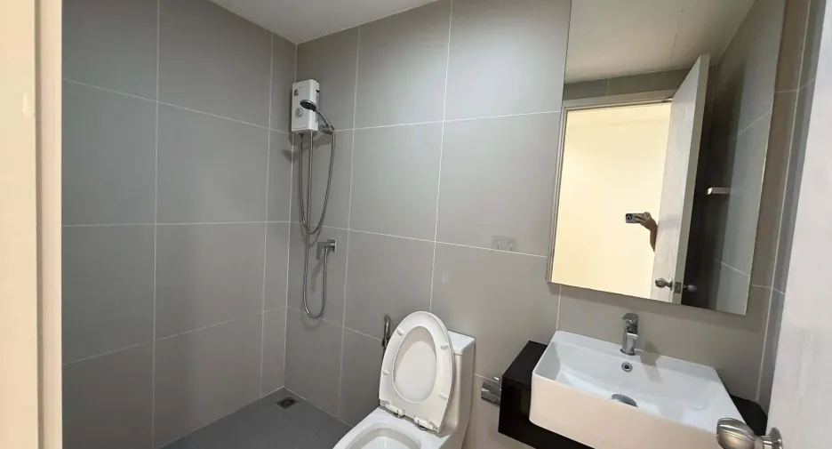 For sale 3 bedrooms townhouse in Suan Luang, Bangkok