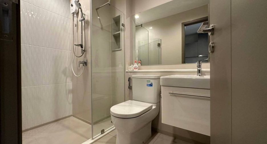For rent 1 bed condo in Huai Khwang, Bangkok