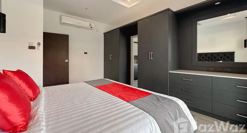 For sale 3 bedrooms villa in Hua Hin, Prachuap Khiri Khan
