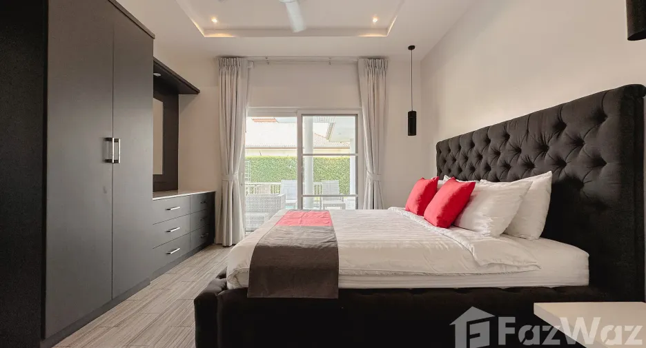 For sale 3 bedrooms villa in Hua Hin, Prachuap Khiri Khan
