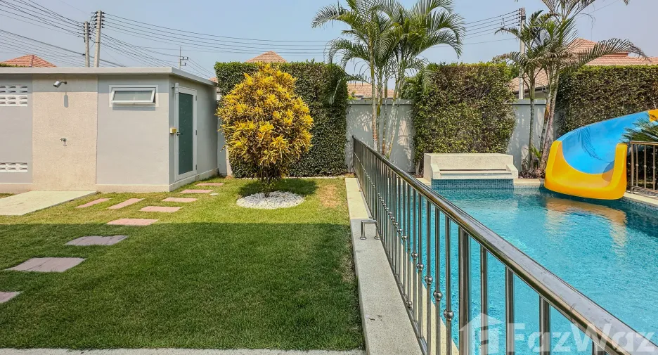 For sale 3 bedrooms villa in Hua Hin, Prachuap Khiri Khan