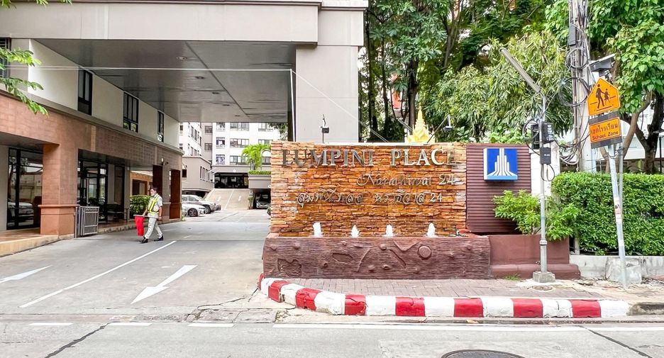 For sale 1 bed condo in Yan Nawa, Bangkok