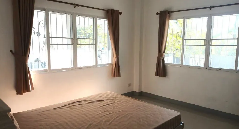 For rent 3 bedrooms house in Hang Dong, Chiang Mai