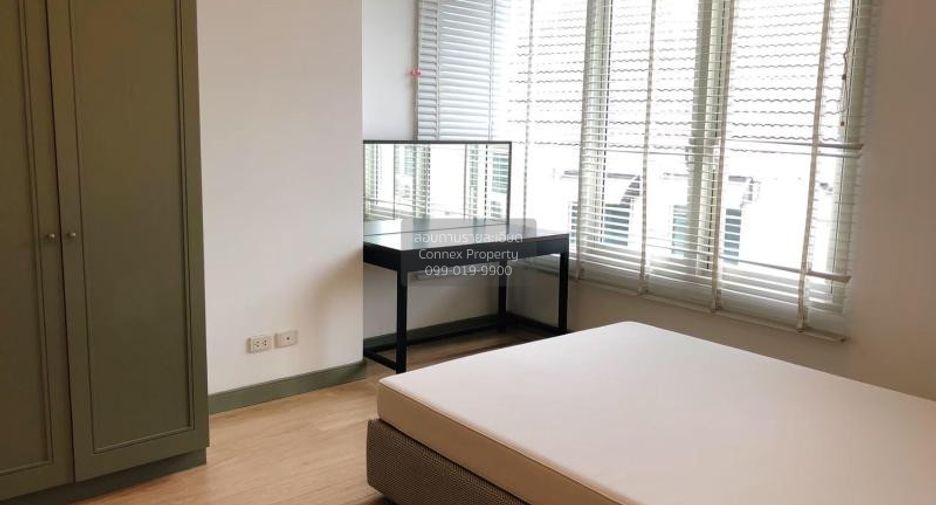For rent 4 bedrooms condo in Watthana, Bangkok
