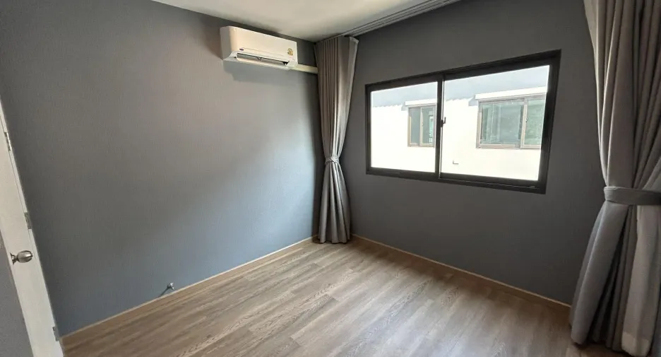For rent 4 bedrooms house in Bang Kruai, Nonthaburi