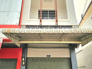 For Rent 2 Bedroom Townhouse In Mueang Chiang Rai