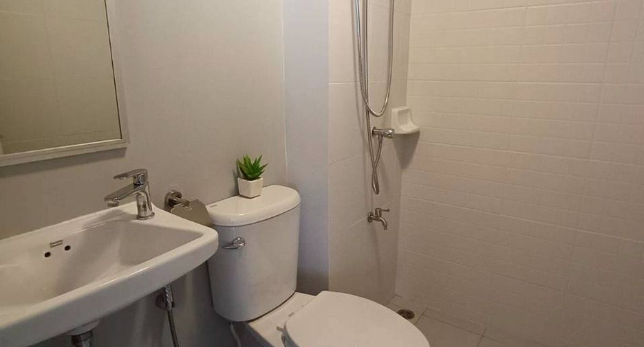 For rent 2 bedrooms condo in Thanyaburi, Pathum Thani