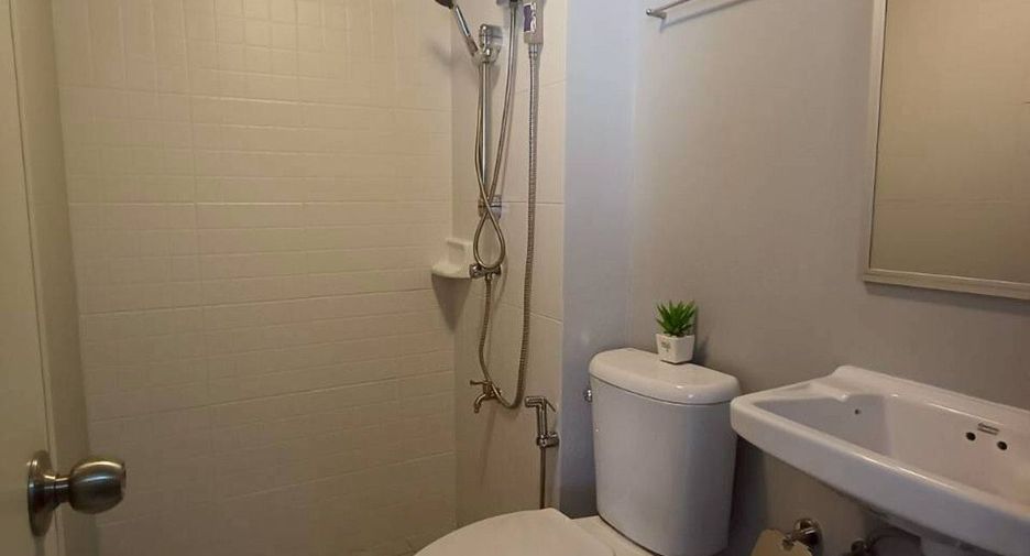 For rent 2 bedrooms condo in Thanyaburi, Pathum Thani