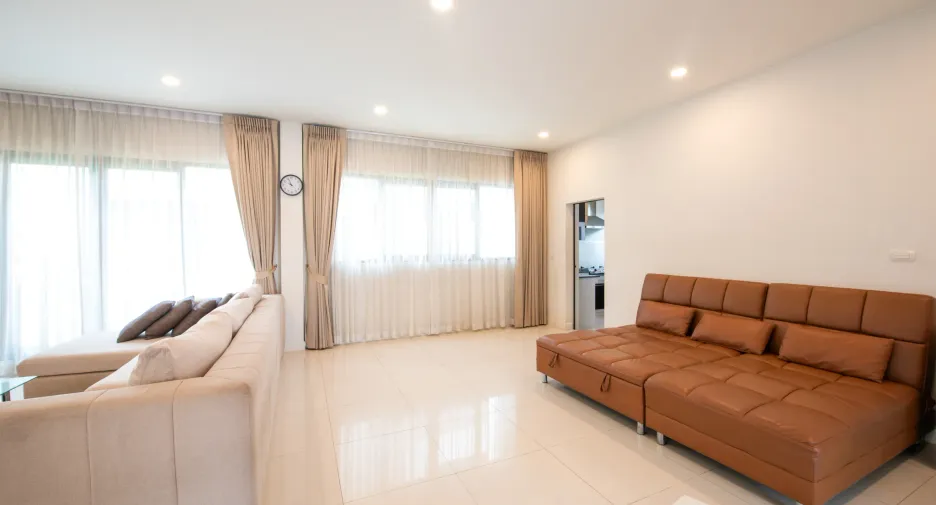 For sale and for rent 5 bedrooms house in Bang Kruai, Nonthaburi
