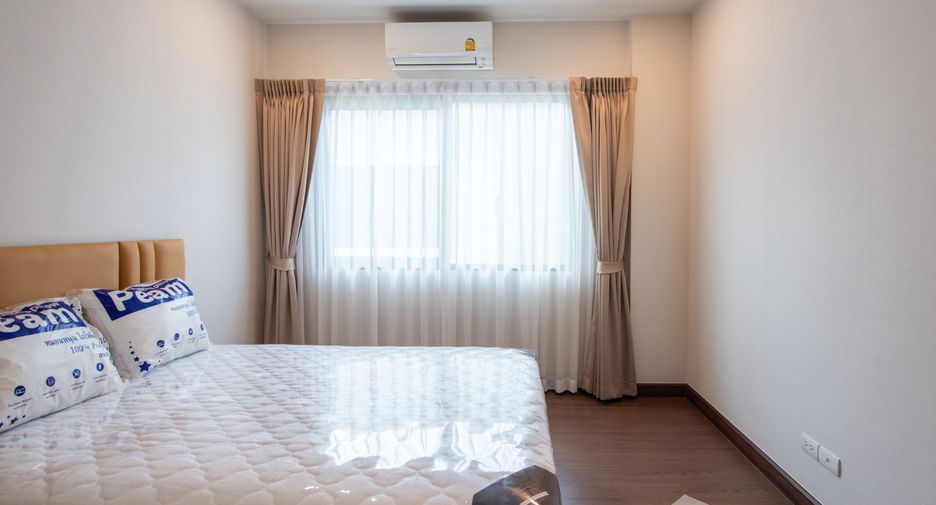 Casa en venta y en alquiler de 5 habitaciones en Bang Kruai, Nonthaburi