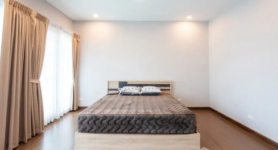 For sale and for rent 5 bedrooms house in Bang Kruai, Nonthaburi