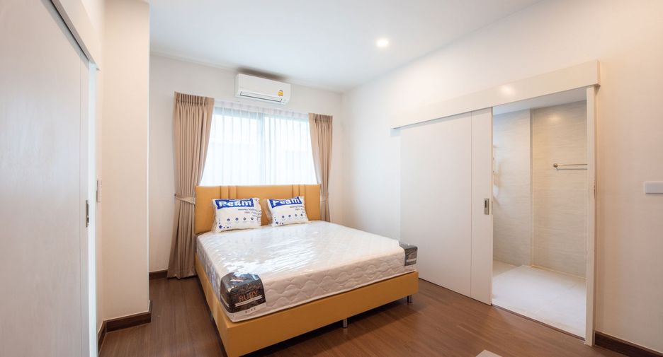 Casa en venta y en alquiler de 5 habitaciones en Bang Kruai, Nonthaburi