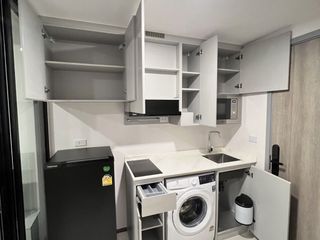 Wohnung zur Miete mit 1 Zimmer in Huai Khwang, Bangkok