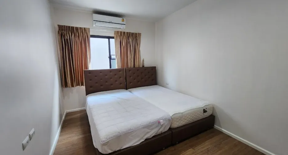 À louer 3 chambres maison à Suan Luang, Bangkok