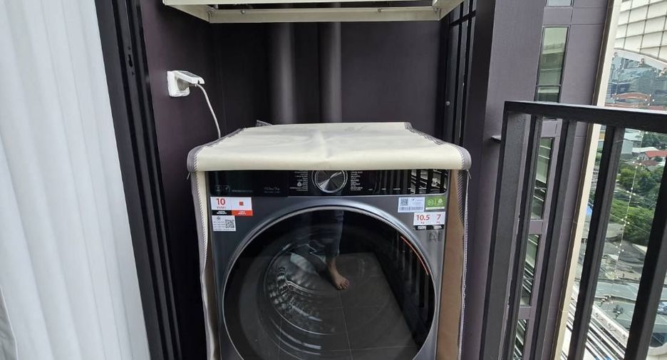 Wohnung zur Miete mit 1 Zimmer in Huai Khwang, Bangkok