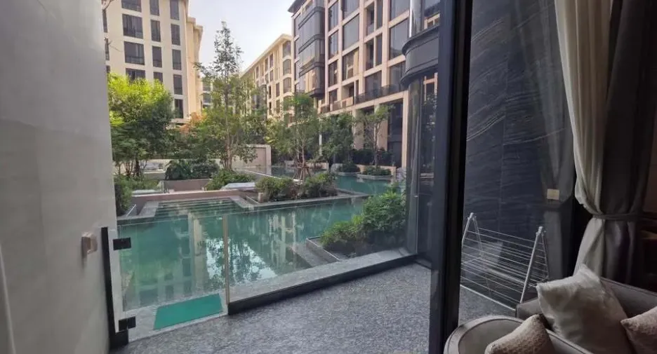 For rent 3 bedrooms condo in Watthana, Bangkok