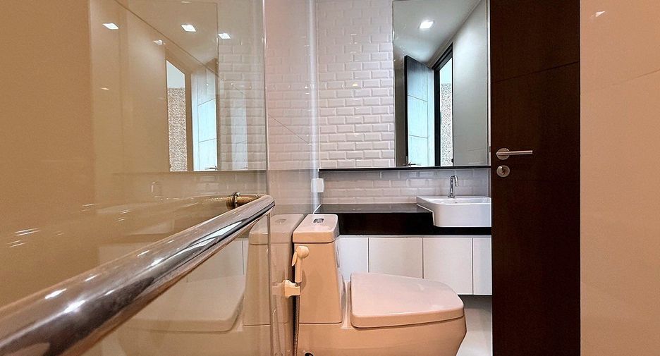 À louer 1 chambre condo à Pathum Wan, Bangkok