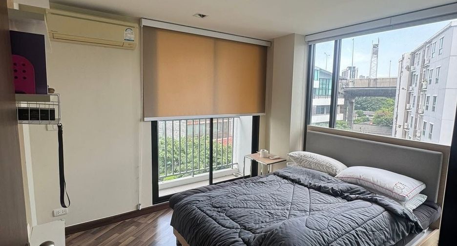 For rent 2 bedrooms condo in Bang Na, Bangkok