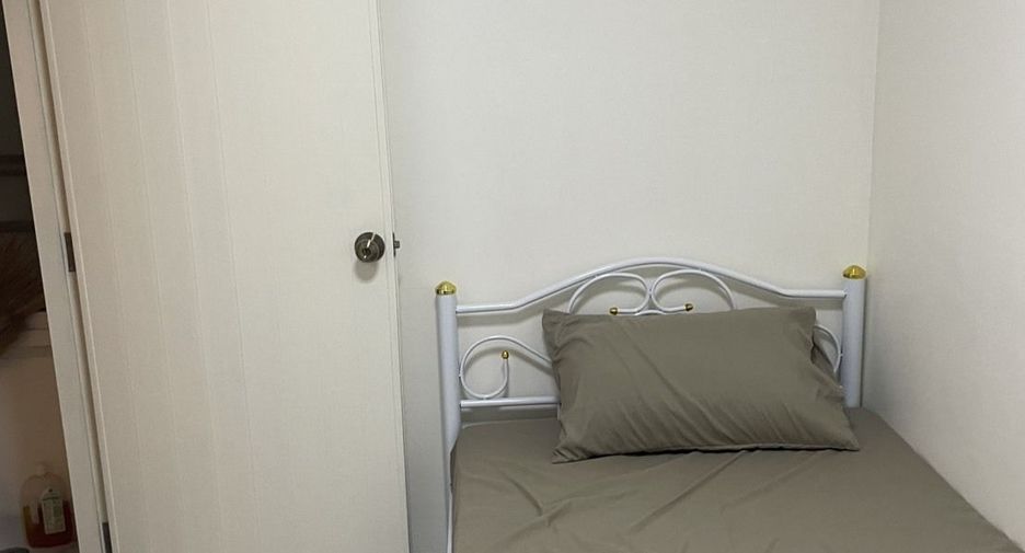 For sale 4 bedrooms condo in Bang Kho Laem, Bangkok