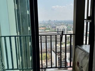 For rent 1 Beds condo in Watthana, Bangkok