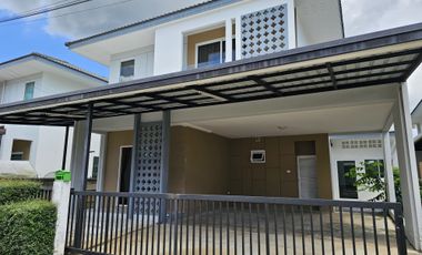 Haus zur Miete mit 3 Zimmer in Mueang Phuket, Phuket